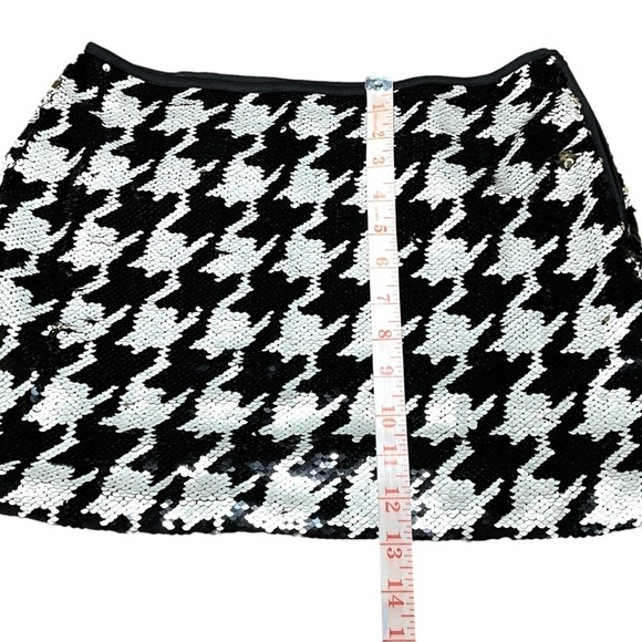 MANGO Black & White Houndstooth Sequin Mini Skirt Side Zipper US Sz S - Picture 7 of 10